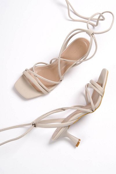 Pine Cone Pinecone 2023 - Open Shoes with Ankle Wrap