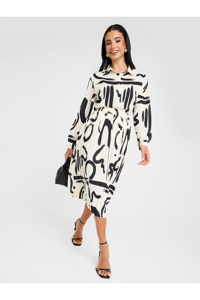 Styli قميص بطبعة رسومات الشعار المبتكرة بقصة عادية