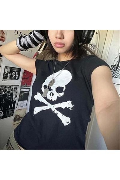 Köstebek Black Skull Short Sleeve Crop