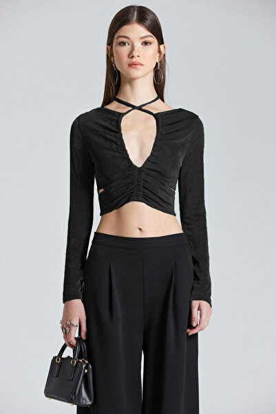 World Fashion Trends WFT1969 Boyundan Bağlamalı Büzgülü Bluz