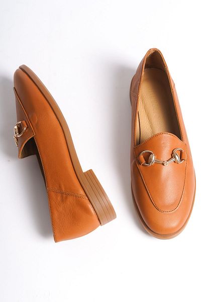 Shoesers Дамски обувки със специален дизайн от естествена кожа и елегантна катарама с ниски мокасини