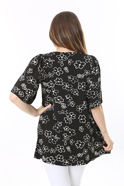 Şans Women's Large Size Black Front A Pleated V-Neck Tunic 65N37793