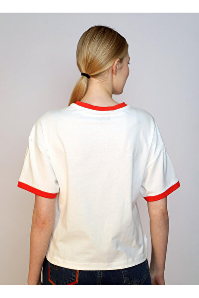 Lee Cooper White O Neck Women's T-Shirt - 242 Lcf 242017   Briana