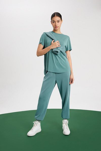 DeFacto DeFactoFit Oversize Premium Athlete's T-Shirt - Crew Neck, Short Sleeve B5536AX24SP