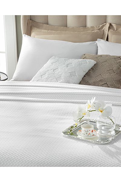 English Home Double Bubble Cotton Pique - White