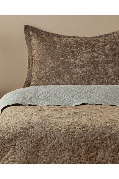English Home Royal Charm Silver Velvet Double Bedspread Set