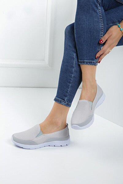 expres moda حذاء راقصة الباليه الرياضي المريح ذو اللون الرمادي الجليدي ونعل ف...