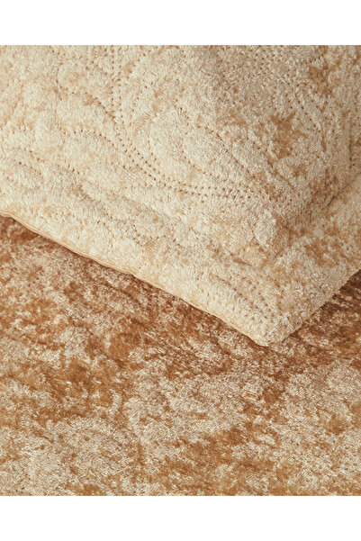 English Home Royal Charm Gold Velvet Double Bedspread Set