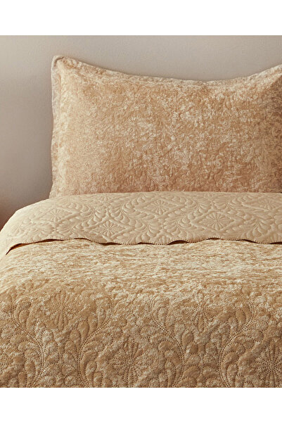English Home Royal Charm Gold Velvet Double Bedspread Set
