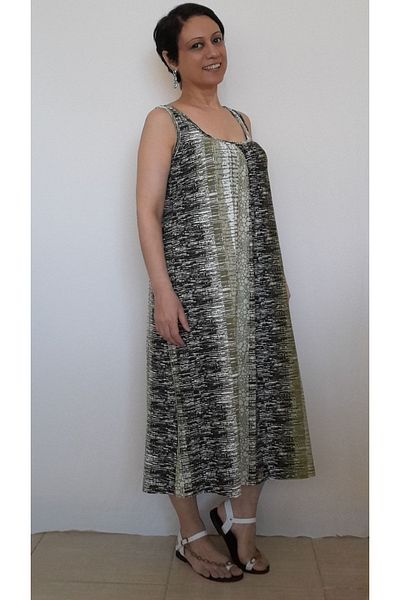 Mertcan Butik Φόρεμα με λουράκι βισκόζης με πράσινο σχέδιο με συσπειρωμένο μπροστινό και πίσω μέρος