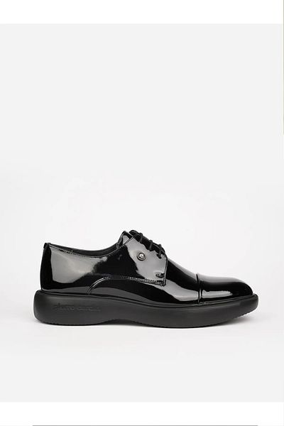 Pierre Cardin Black Groom's and Suit Shoes - Offers Elegance and Comfort Together with Its Innovative Style