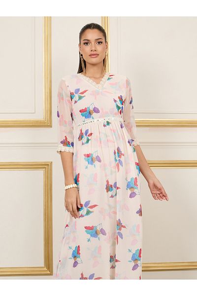 Styli Lace Trim Mirror Detail Floral AOP A-Line Maxi Dress