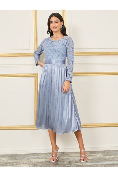 Styli Lace Detail Satin Plisse A-Line Midi Dress