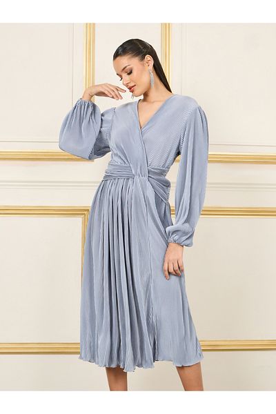 Styli Plisse V Neck A-Line Midi Dress