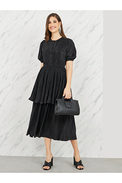 Styli Plisse Front Button Closure Layered Tiered Midi Dress