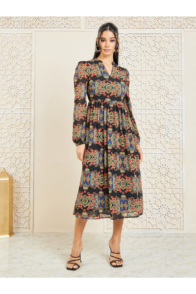 Styli فستان ميدي بتصميم بوهيمي وياقة على شكل حرف A