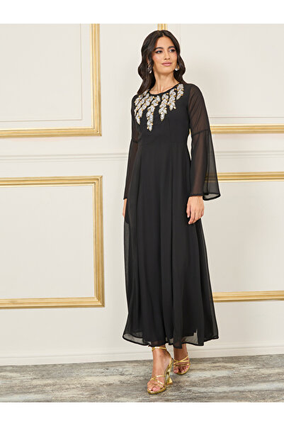 Styli Beaded Stone Detail A-Line Maxi Dress