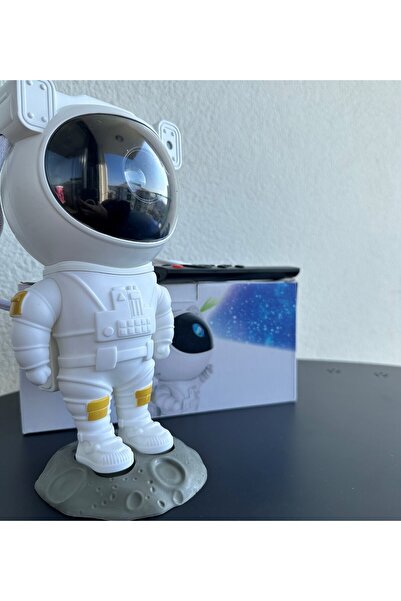 HEDİYEBİZİZ Astronot Projektör Gece Masa Lambası Galaxy Gökyüzü Star Projeksiyon Kumandalı Samanyolu Aydınlatma