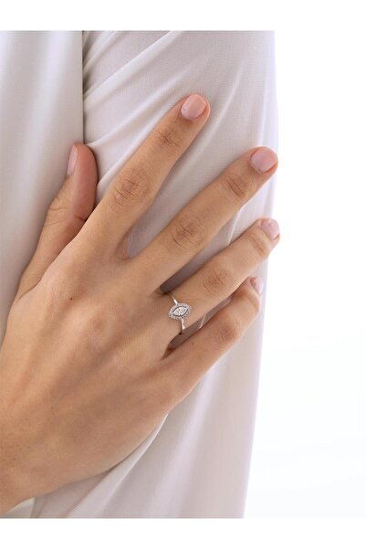 NOCHE DIAMOND 0,35 Karat Markiz Tektaş Pırlanta Yüzük