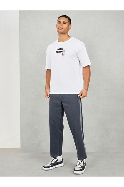 Styli Side Contrast Panel Loose Fit Jeans