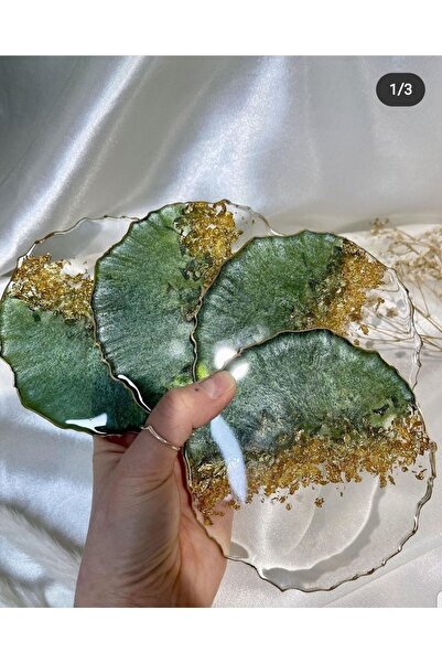 Sultan Tasarım مجموعة من 4 قواعد أكواب إيبوكسي بأوراق ذهبية