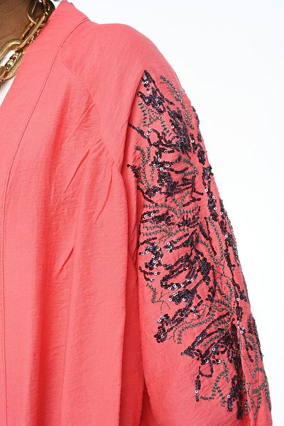 Orfeo Negro WOMEN'S BACK AND ARM EMBROIDERED OVERSIZE KIMONO