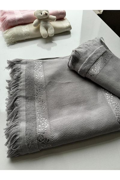 TUTUYA TEXTIL Girl's Fiesta Soft Towel - Etamine Embroidered Mother