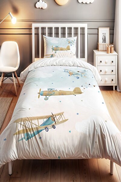 EVPANYA Bulutlardaki Uçaklar Desenli Tek Kişilik Bebek Çocuk Nevresim Seti