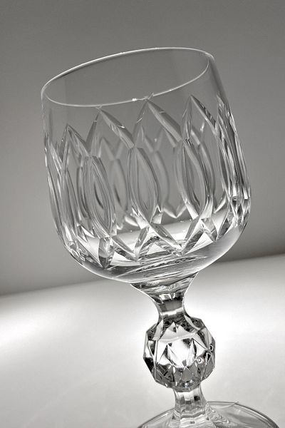 Bohemia مجموعة Sterna Crystal مكونة من 6 قطع من القهوة والنبيذ الأبيض - موديل بارادوكس 150 سم مكعب