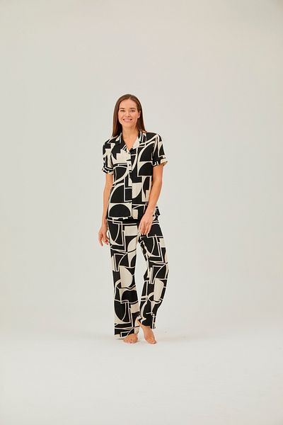 Pamuk & Pamuk Men's Geometric Collar Black Pajamas and Trousers Set