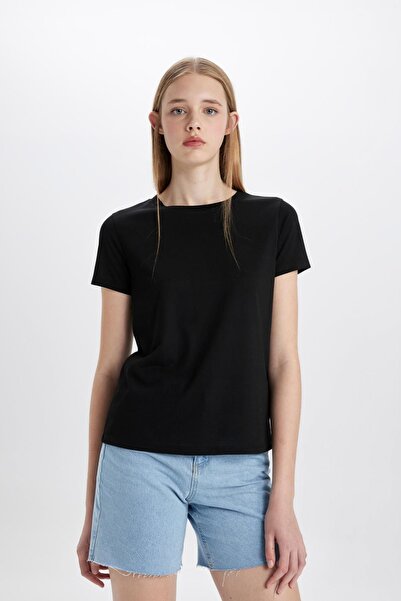 DeFacto Regular Fit Crew Neck Basic Short Sleeve T-Shirt W7299Azns