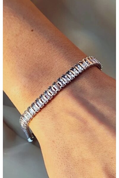 JEWRADII Baguette Waterway Stylish and Durable Steel Bracelet