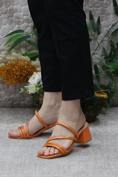 Mehmet Mete Γυναικείες παντόφλες μόδας 126 με τακούνι