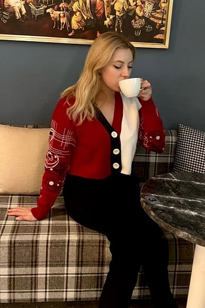 Çeşme Home Red and White Knitwear Cardigan - Women's, Printed and Buttoned