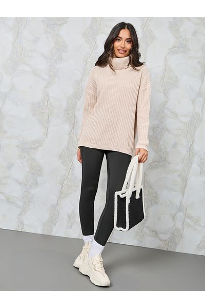 Styli Oversized Chunky Knit Turtle Neck Longline Sweater
