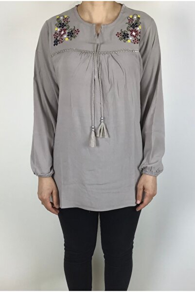 ECE GİYİM Γυναικεία μπλούζα Viscose - Λεπτομέρεια κεντήματος με γιακά με κορδ...