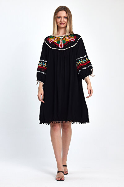 Denismoda Етнічне жіноче плаття - комір і рукави з вишивкою, спідниця з помпо...