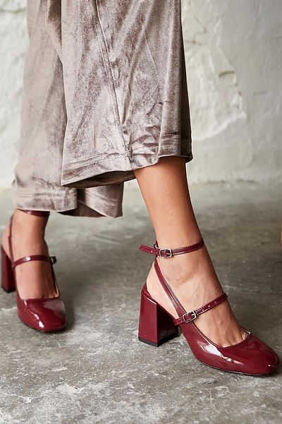 TrendyAnka Claret Red Patent Leather Mary Jane - 7 Cm Thick Heeled, Blunt Square Toe and Open Back Comfortable Shoes