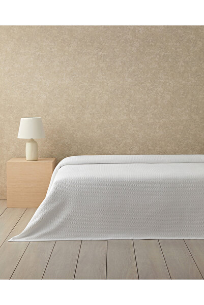 English Home فينيسيا بيضاء مزدوجة القطن بيكيه