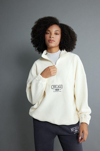 DeFacto Oversize Polar Sweatshirt with Half Zipper - Y2649az23wn