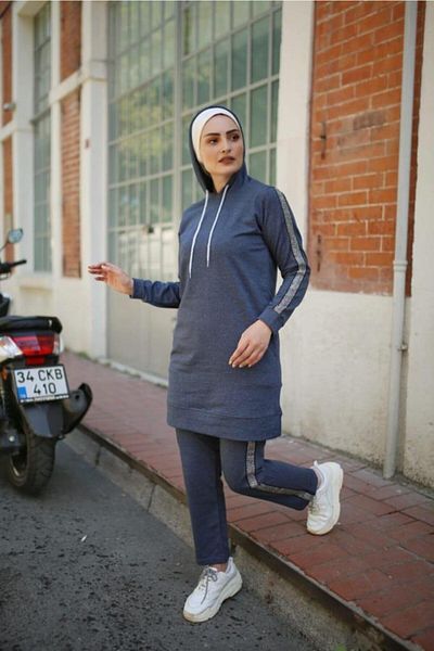 CNG MODA Indigo Hijab Tracksuit Set with Striped Sleeves