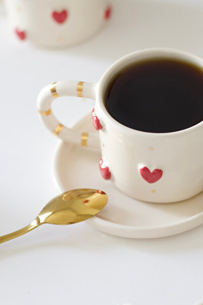 ada mia seramik El Yapımı Kalp Figürlü Özel Tasarım 24k Altın Dekorlu Seramik Mug 170ml