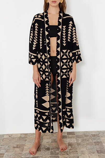 Trendyol Collection Geometric Patterned Maxi Woven Kimono&Kaftan TBESS24KM00070