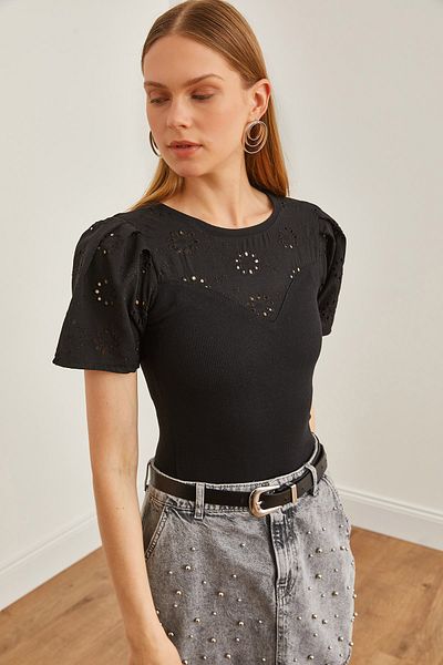 Olalook Black Stretchy Cotton Short Sleeve Blouse - BLZ-19002656