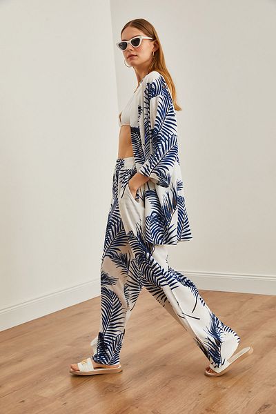 Olalook Set kimono și pantaloni Palazzo alb bleumarin - TKM-19000293