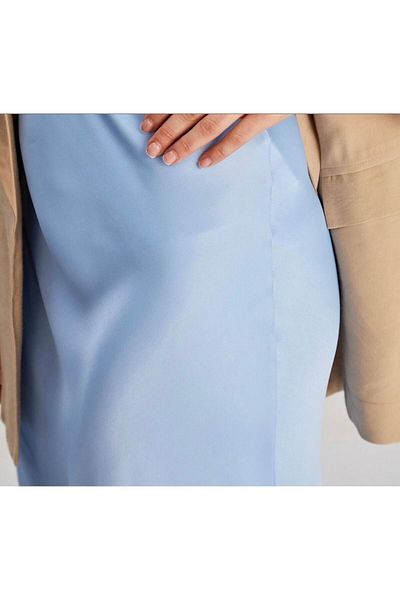 Oyer Moda FUSTA ALBASTRĂ DE SATIN