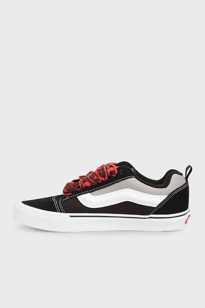 Vans Unisex Knu Skool Suede Sneaker - SHOES VN0009QCBA21