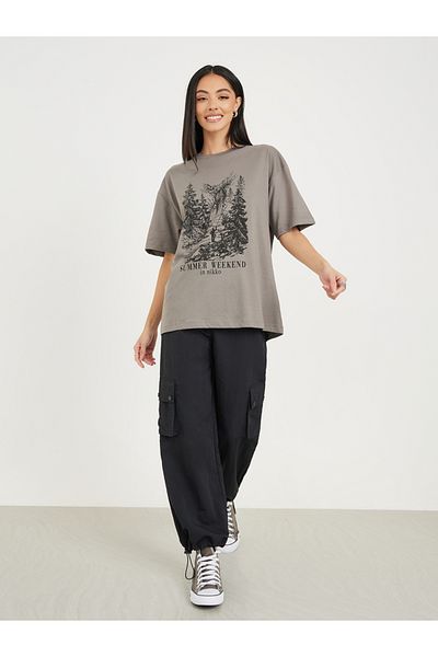 Styli Oversized Graphic Print Longline T-Shirt