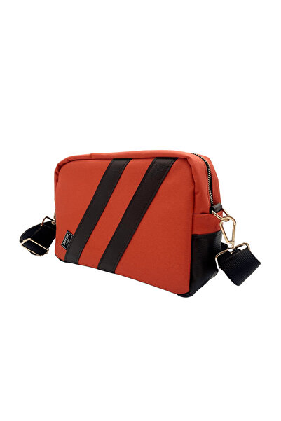 Differ Studio Златна ципна чанта от веганска кожа в цвят керамично кафяво - п...