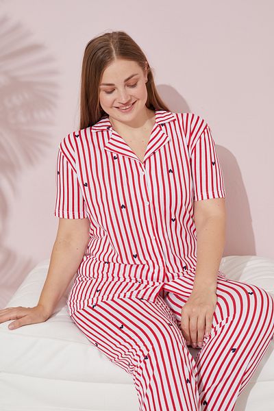 Siyah İnci Heart Patterned Red Striped Knitted Pajama Set - Buttoned